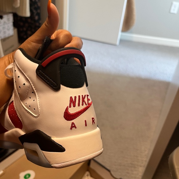 Air Jordan Retro 6 Carmine - Picture 5 of 7